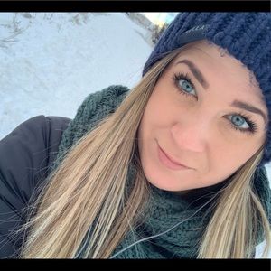 Meet your Posher, Erika